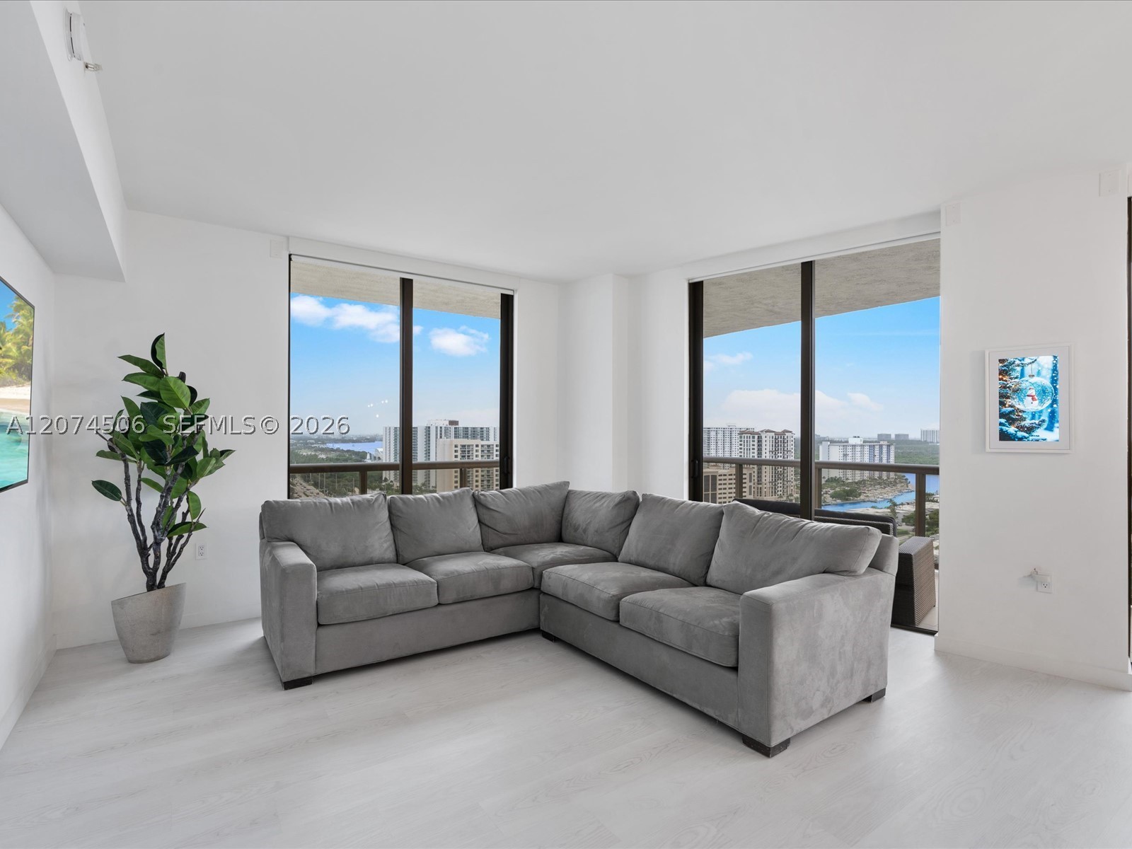 16275 Collins Ave #1804, Sunny Isles Beach FL 33160
