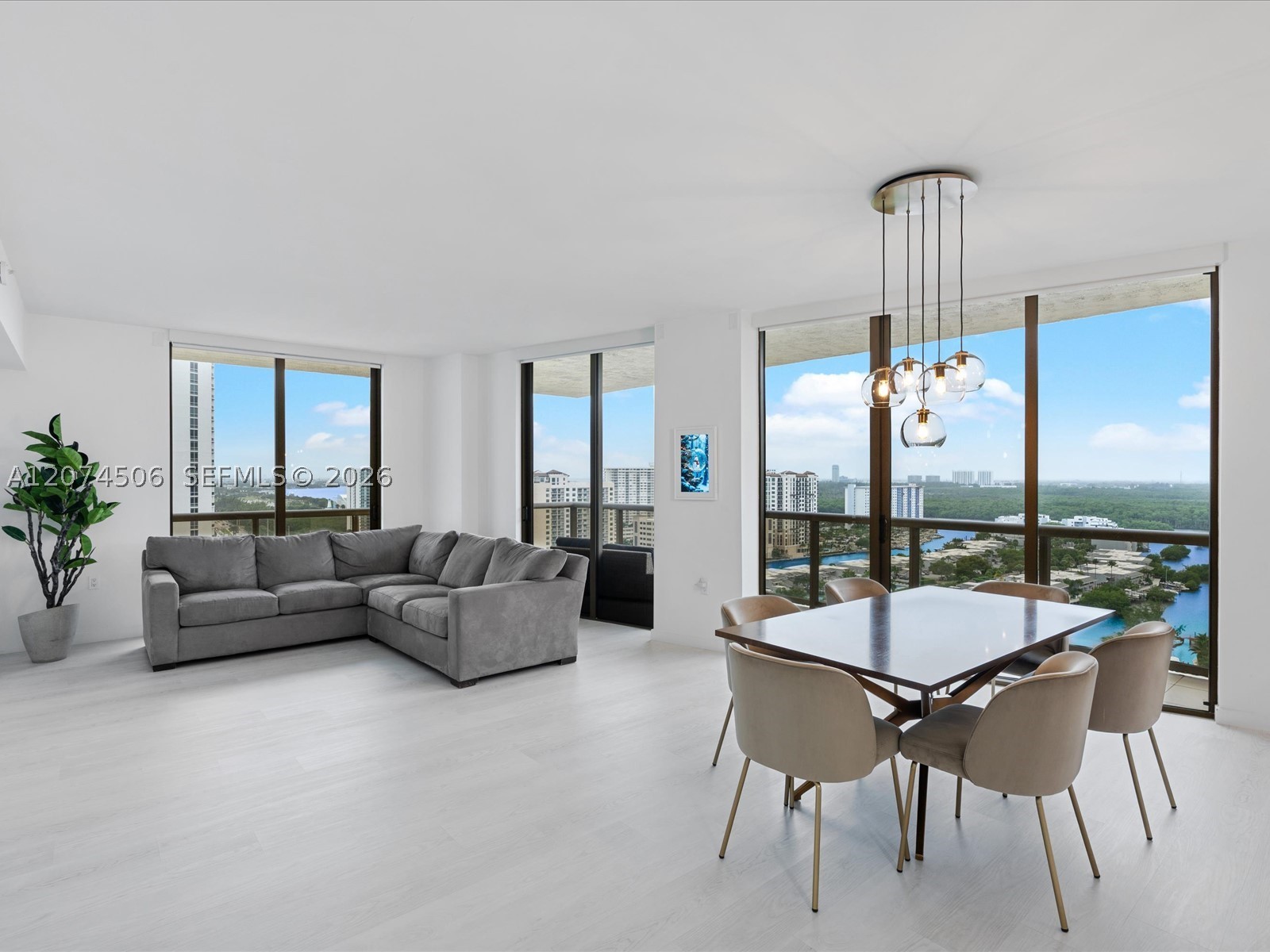 16275 Collins Ave #1804, Sunny Isles Beach FL 33160