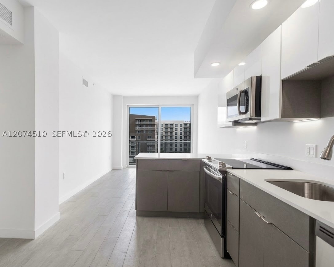 321 NE 26th St #716, Miami FL 33137