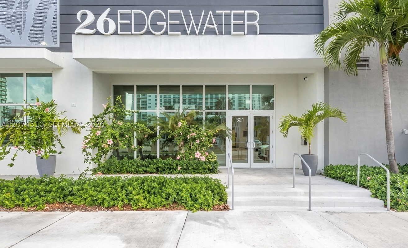 321 NE 26th St #716, Miami FL 33137