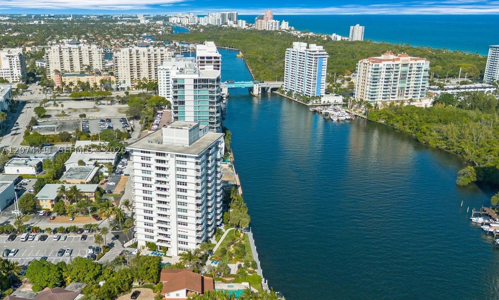888 Intracoastal Dr #6E, Fort Lauderdale FL 33304