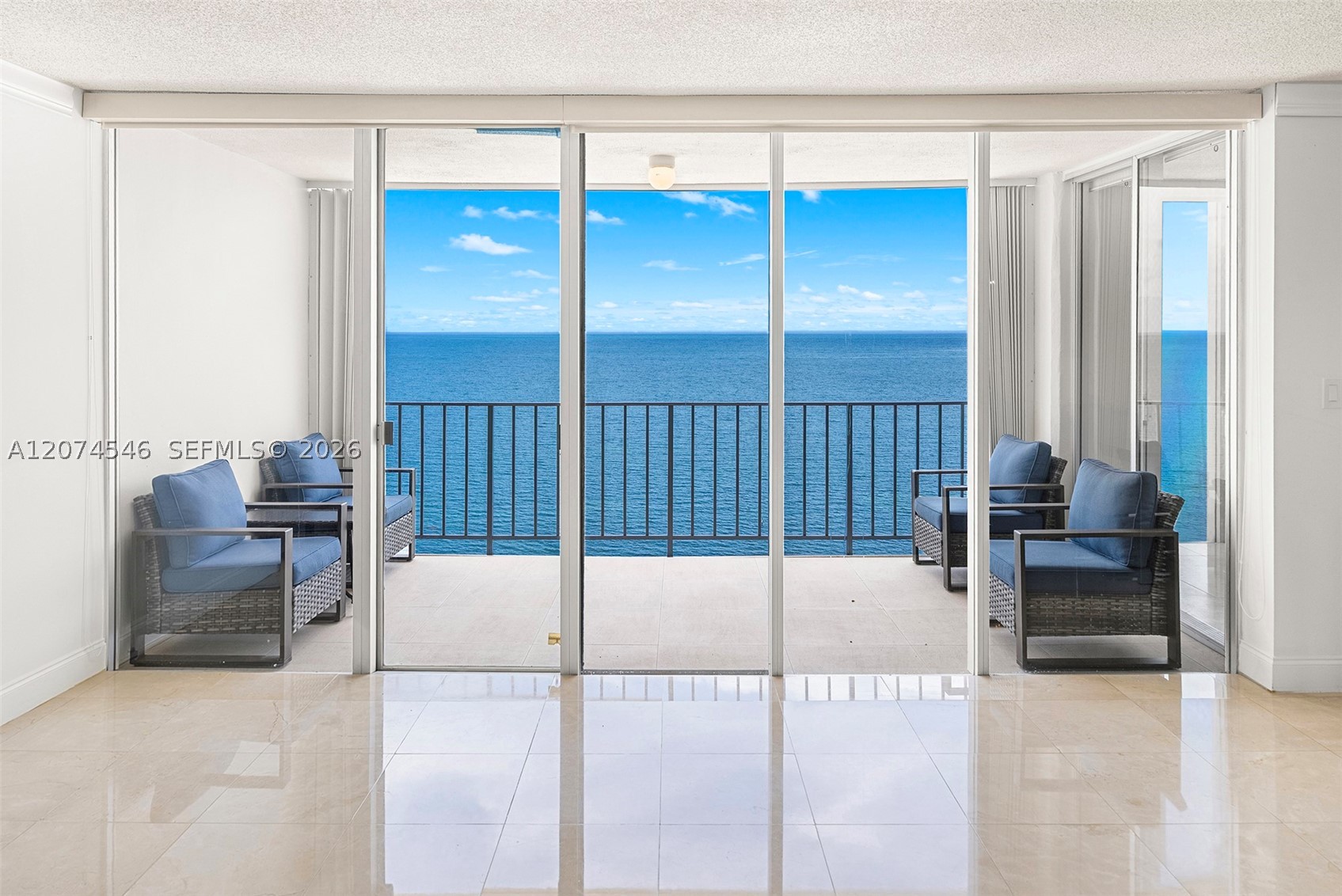 881 Ocean Dr #16F, Key Biscayne FL 33149