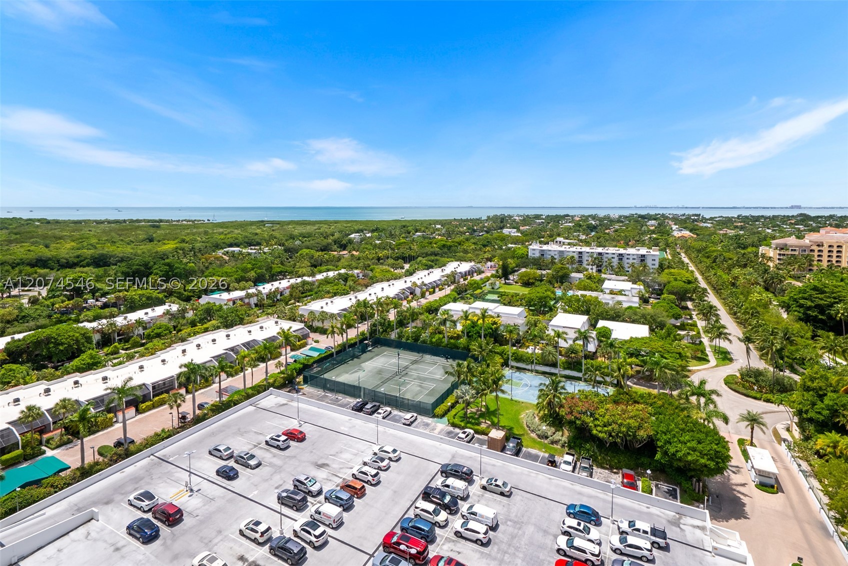 881 Ocean Dr #16F, Key Biscayne FL 33149