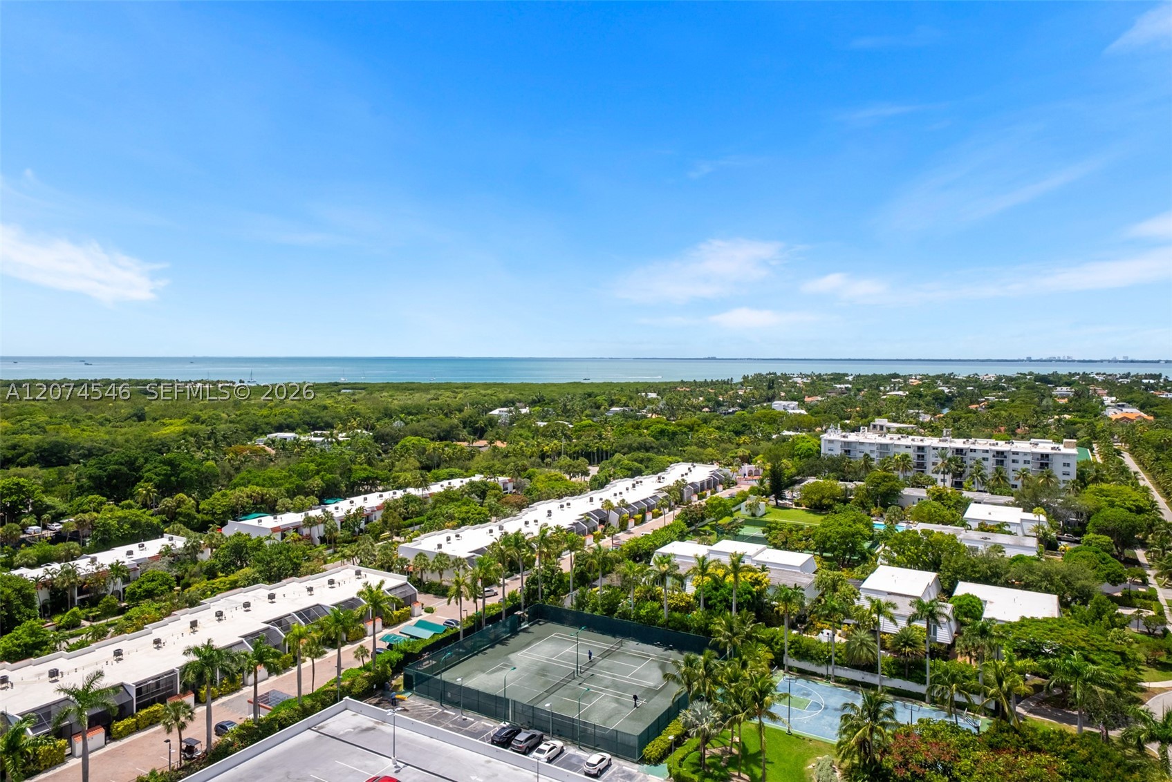 881 Ocean Dr #16F, Key Biscayne FL 33149