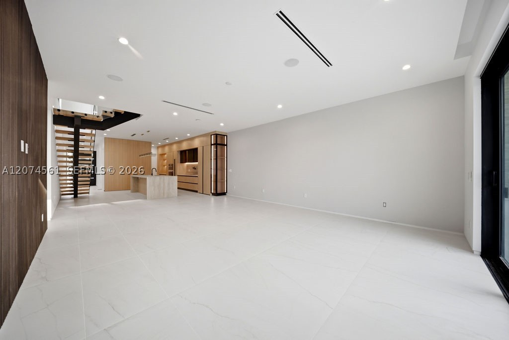 1334 NE 16 Ter, Fort Lauderdale FL 33304