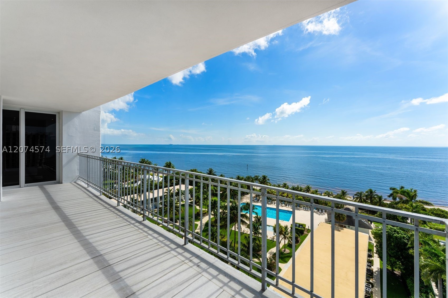881 Ocean Dr #10A, Key Biscayne FL 33149