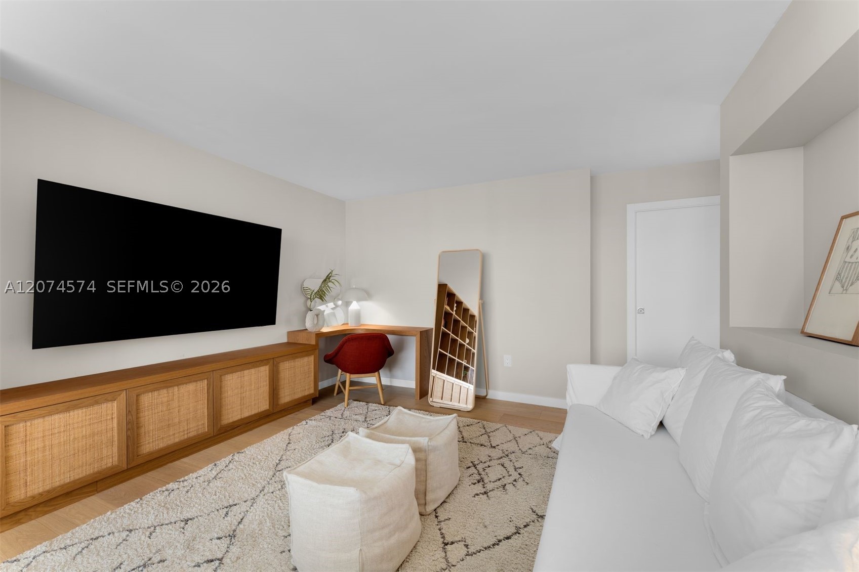 881 Ocean Dr #10A, Key Biscayne FL 33149