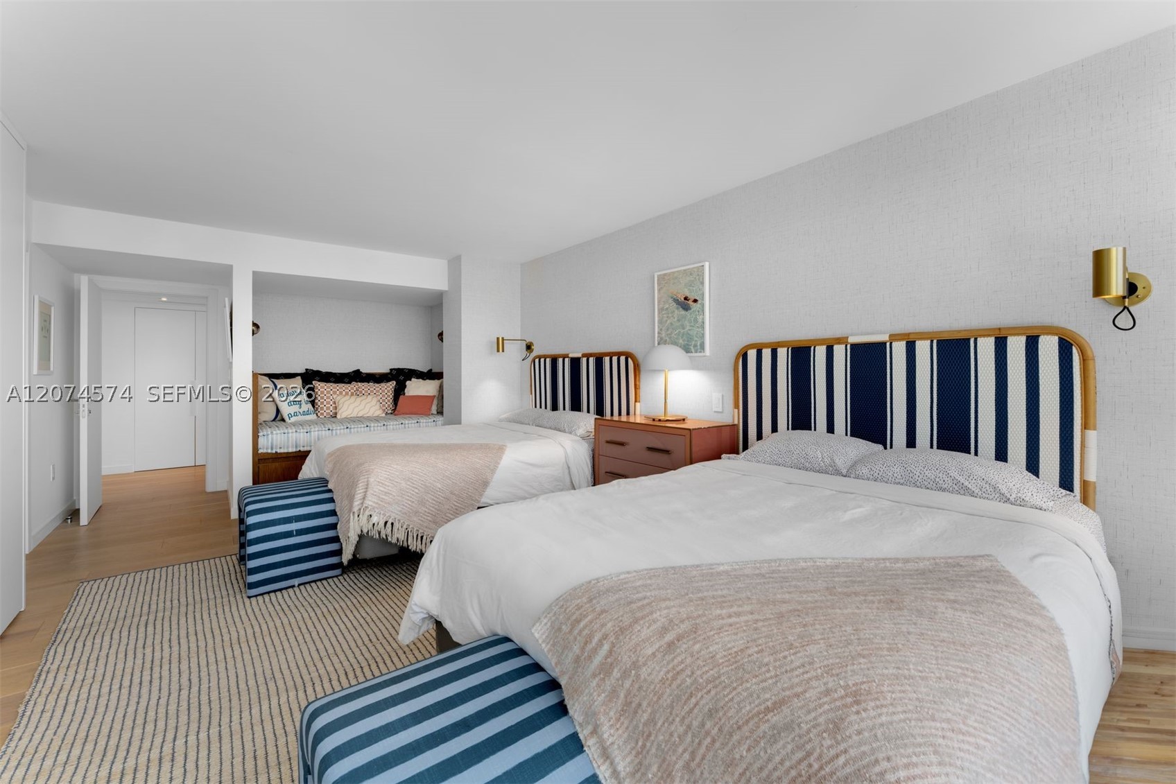 881 Ocean Dr #10A, Key Biscayne FL 33149