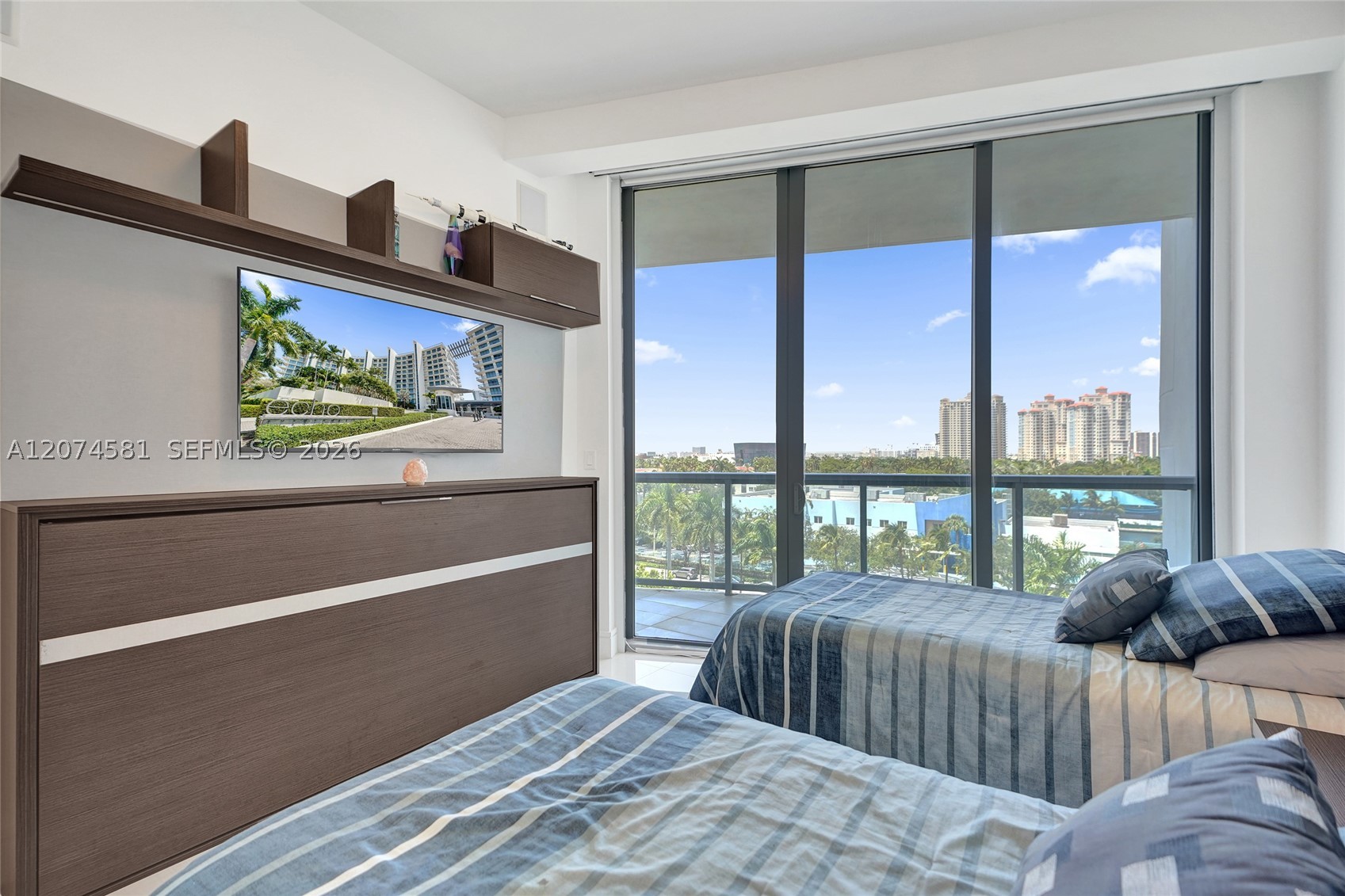 3250 NE 188th St #501, Aventura FL 33180