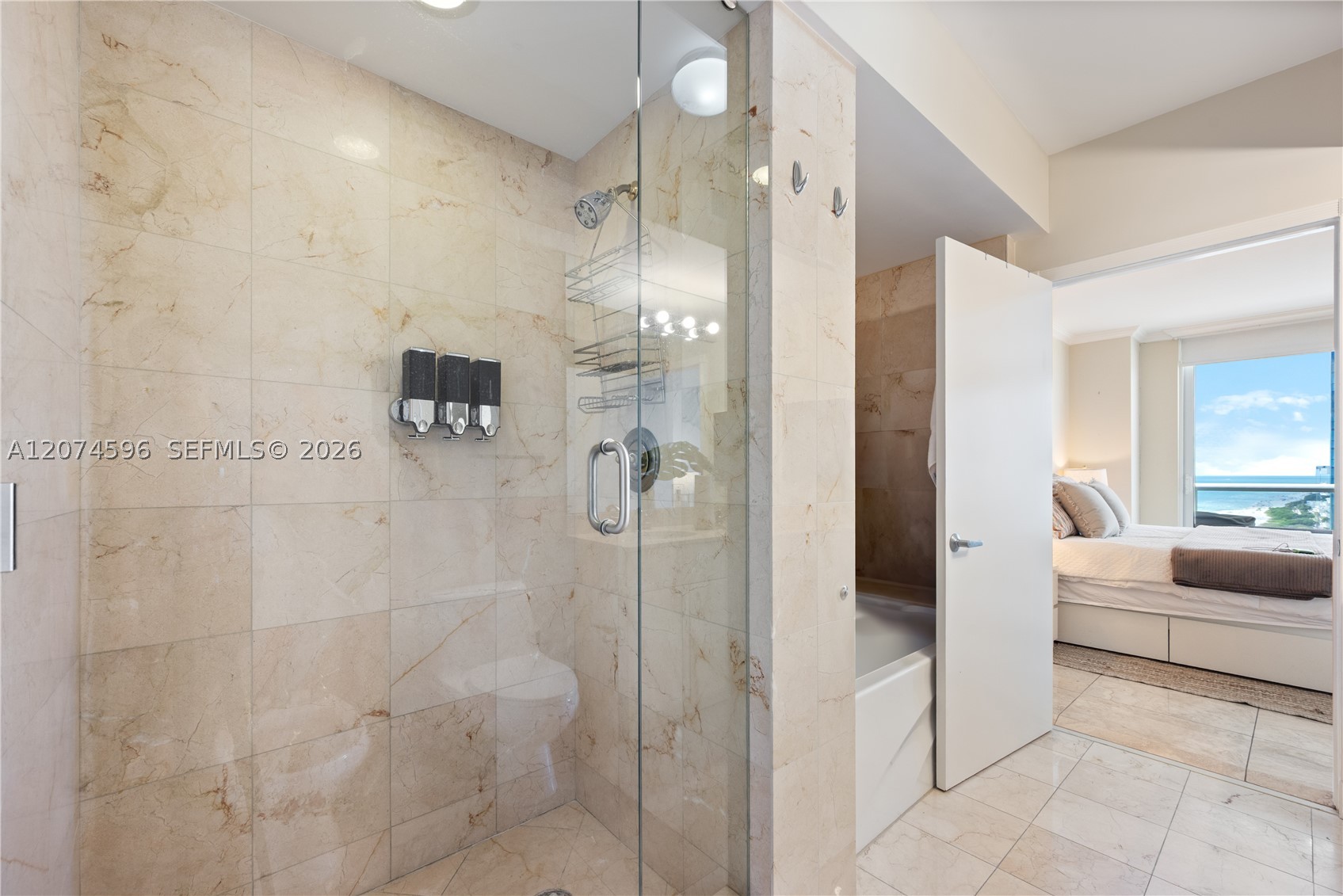 Miami Beach FL 33141 - A12074596
