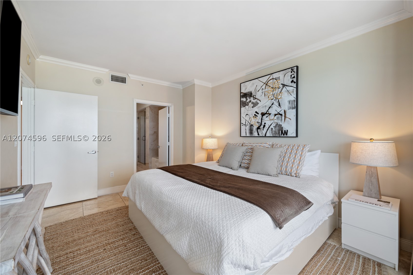 Miami Beach FL 33141 - A12074596