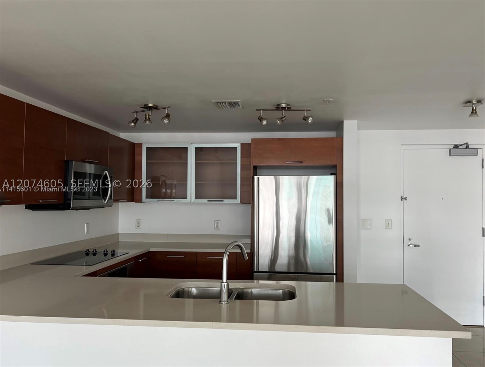 3250 NE 1st Ave #903, Miami FL 33137