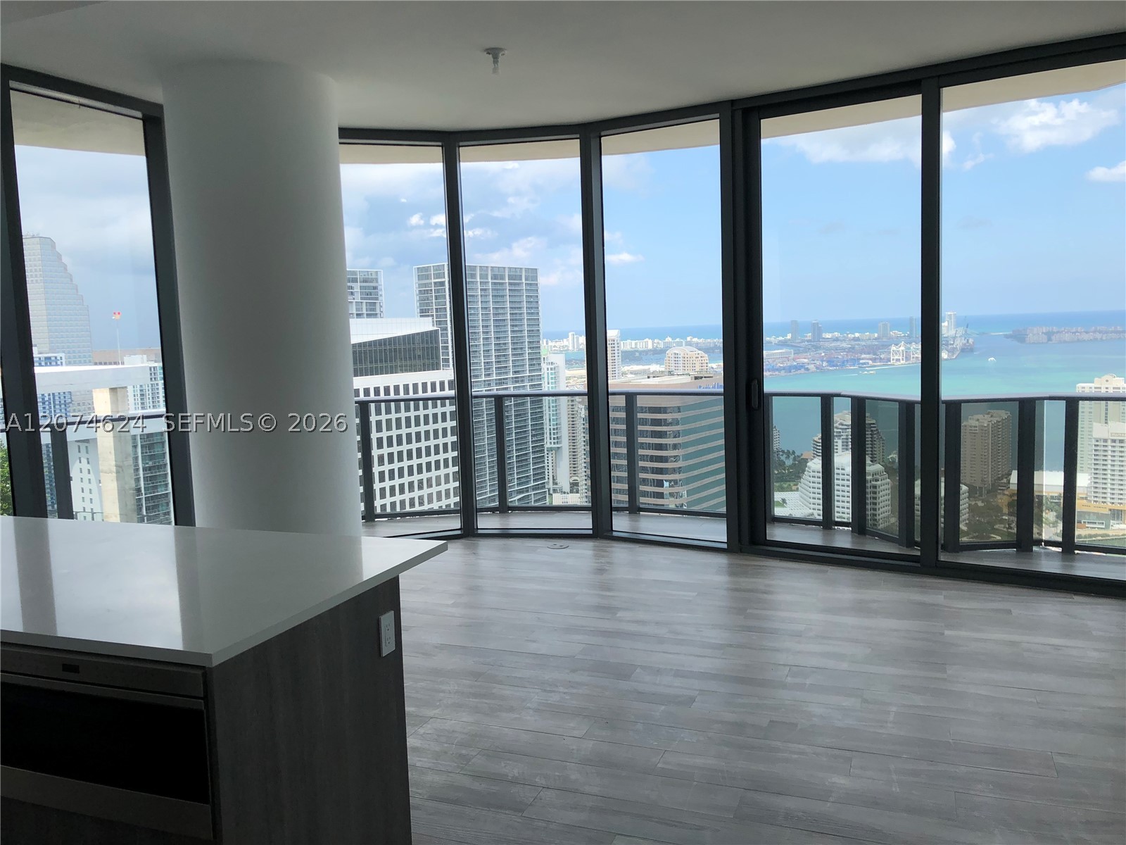801 S Miami Ave #4905, Miami FL 33130