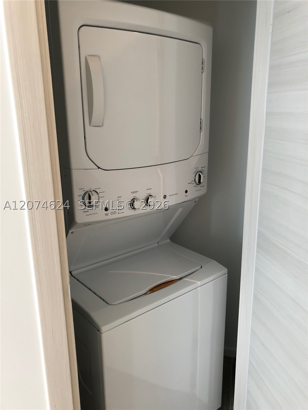801 S Miami Ave #4905, Miami FL 33130