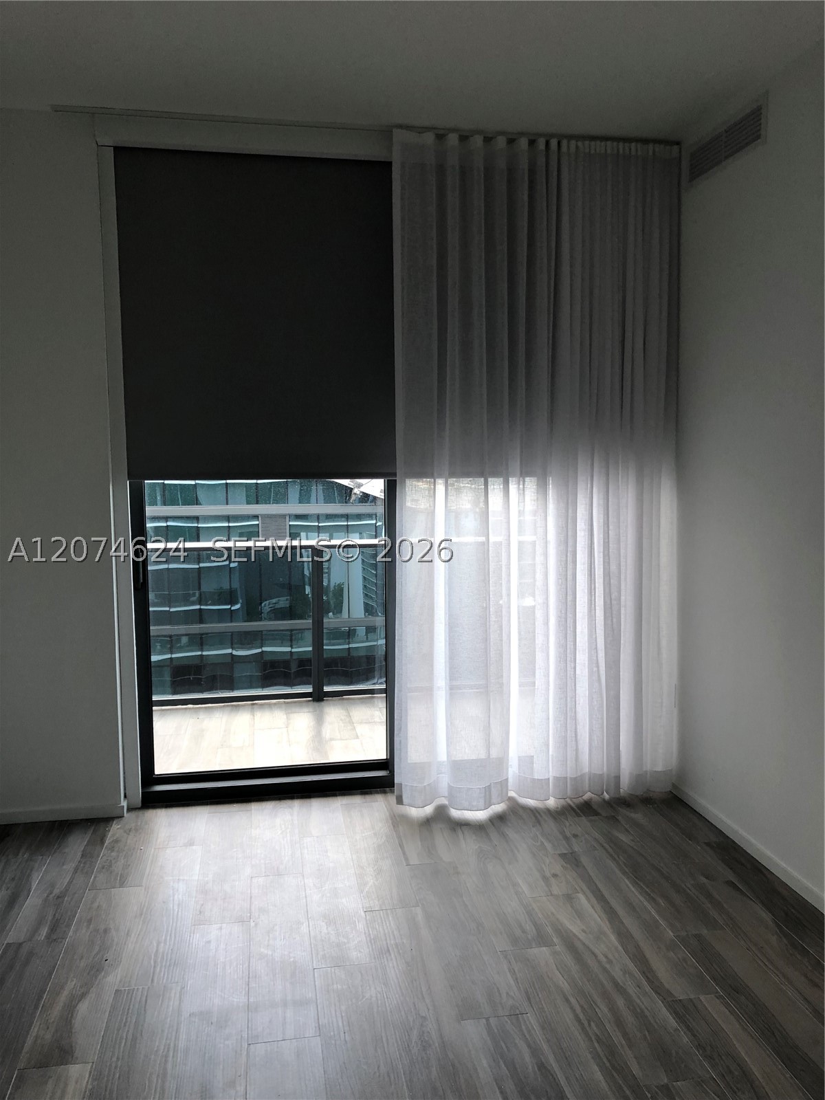 801 S Miami Ave #4905, Miami FL 33130