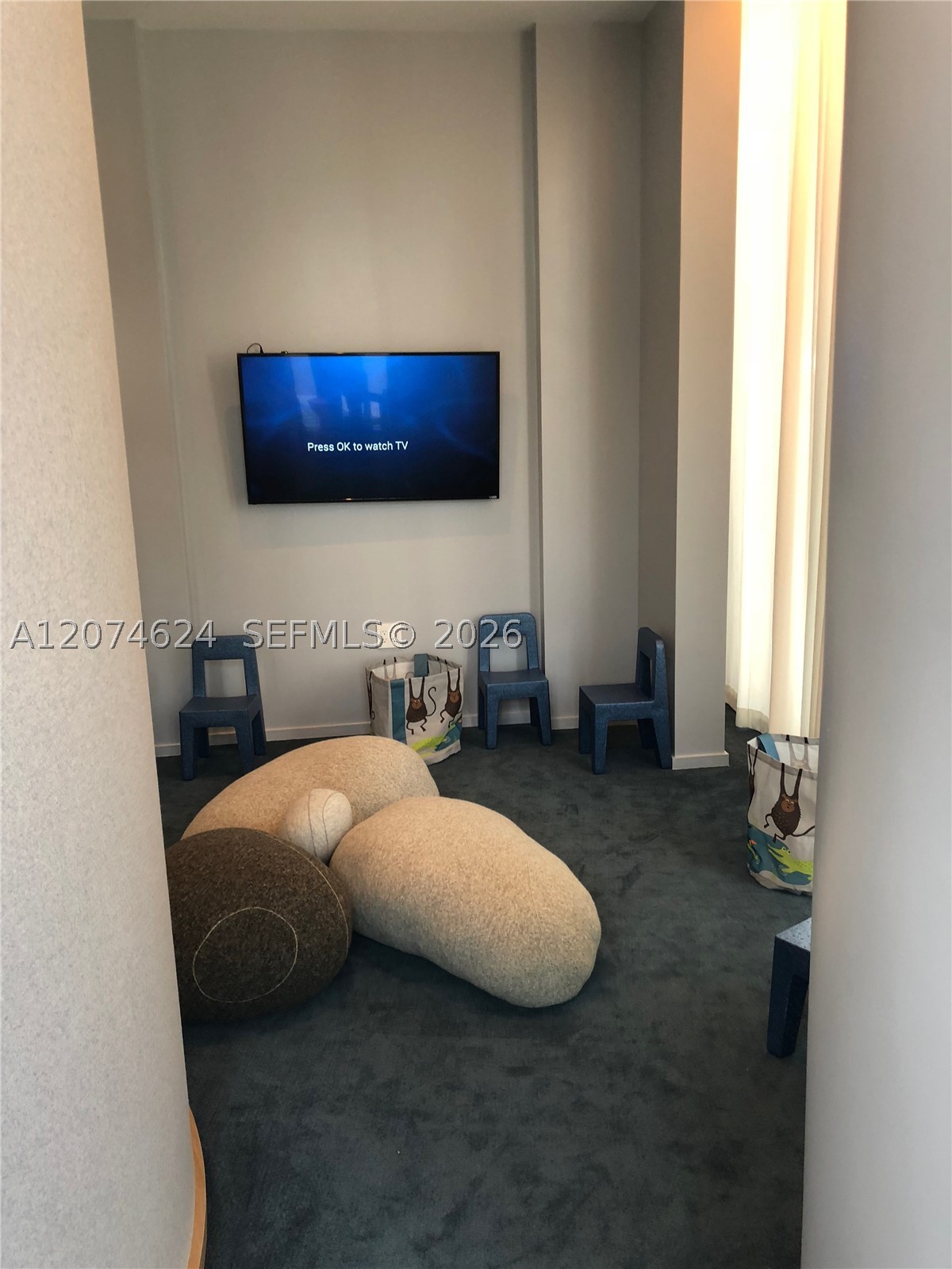 801 S Miami Ave #4905, Miami FL 33130