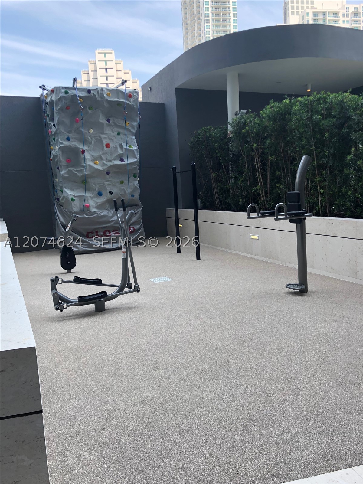 801 S Miami Ave #4905, Miami FL 33130