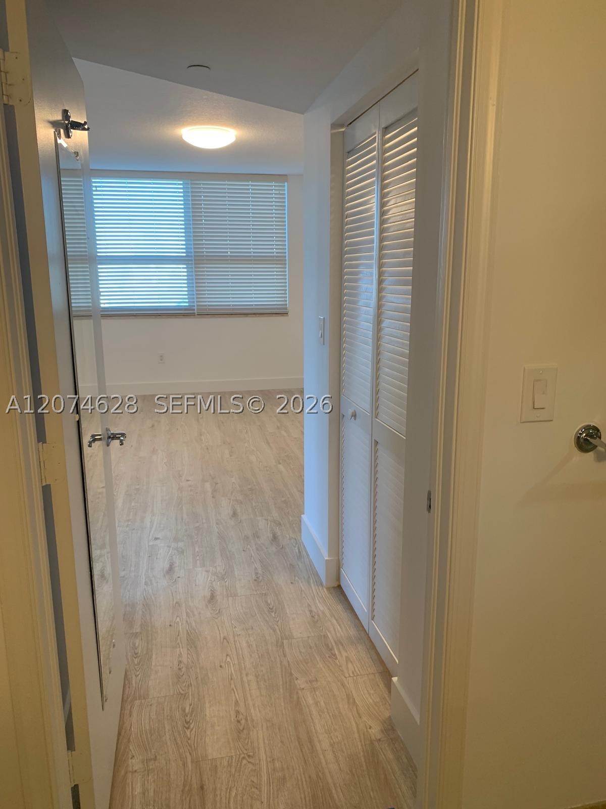19501 W Country Club Dr #408, Aventura FL 33180