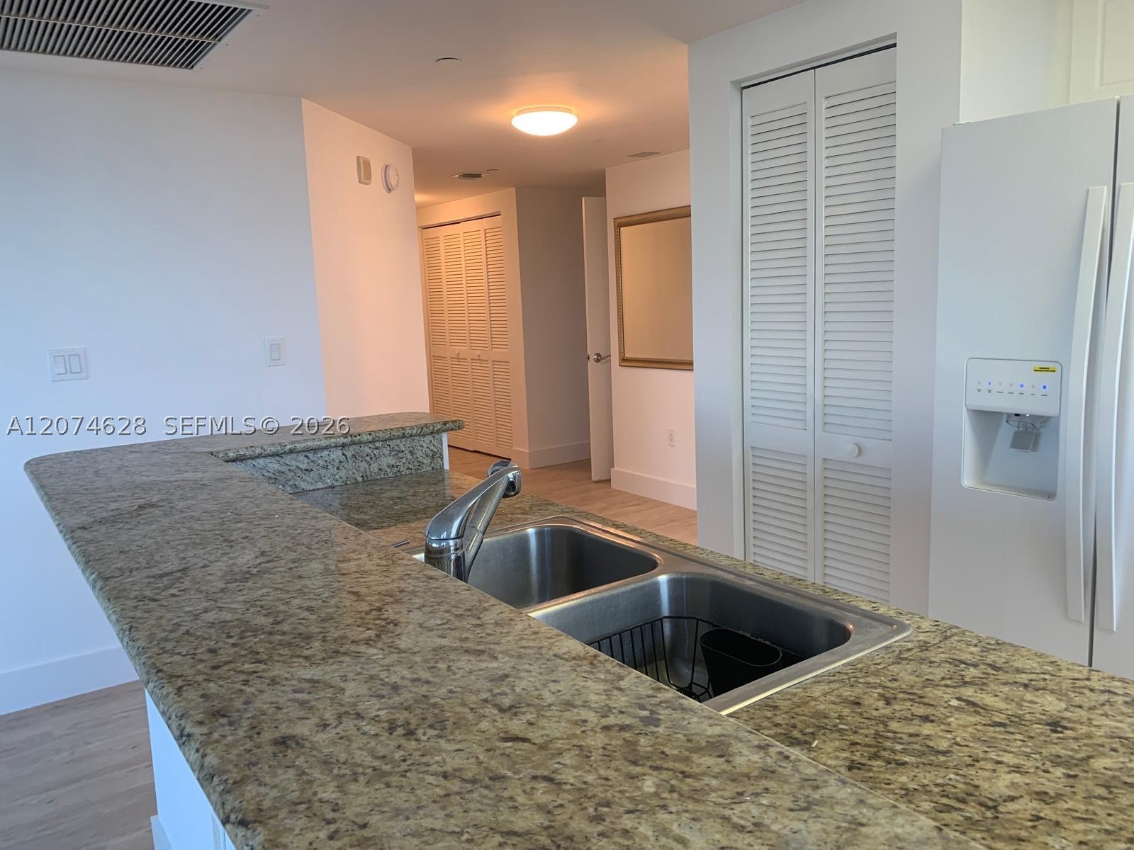 19501 W Country Club Dr #408, Aventura FL 33180
