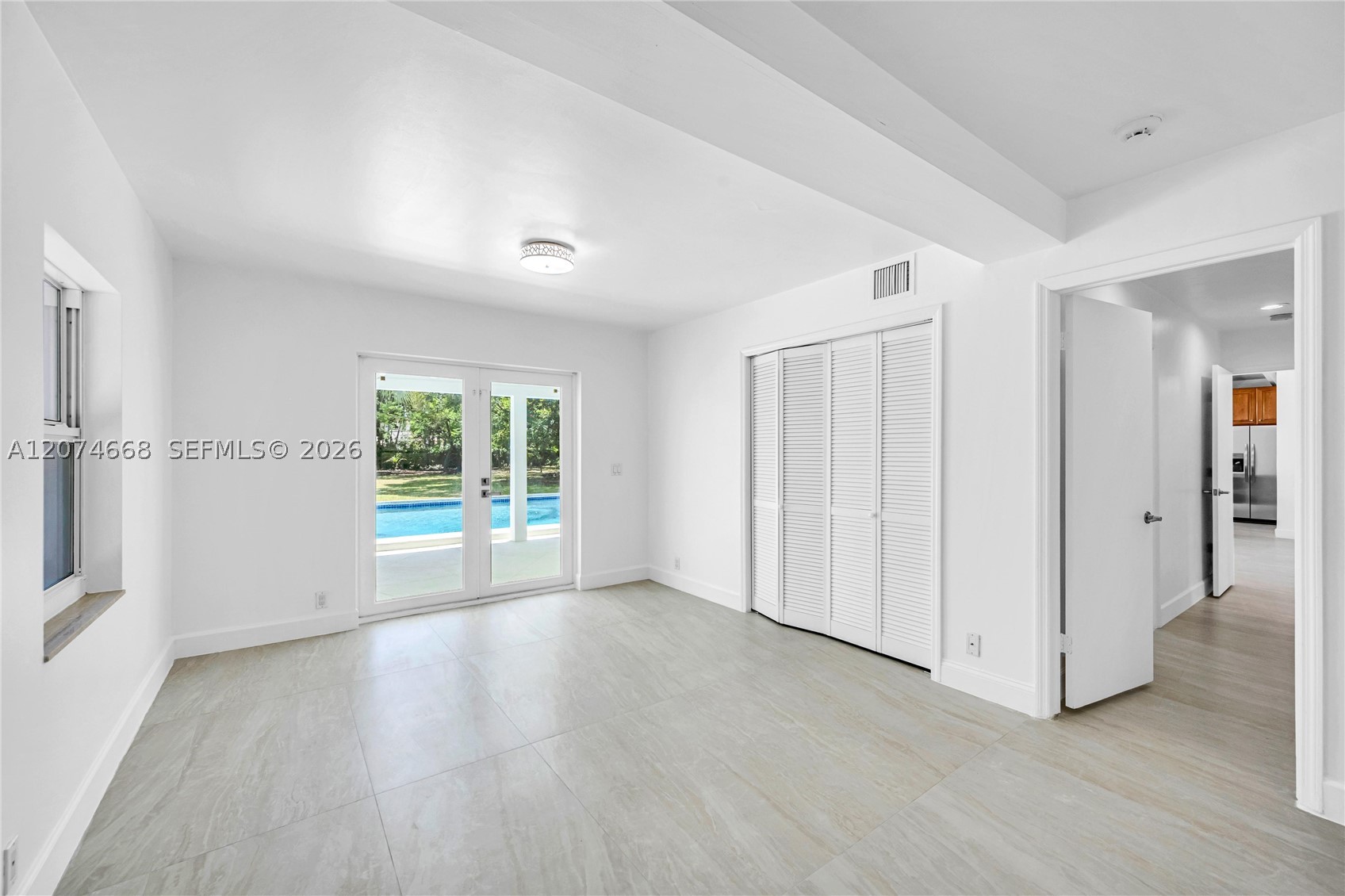 7480 SW 122nd St, Pinecrest FL 33156