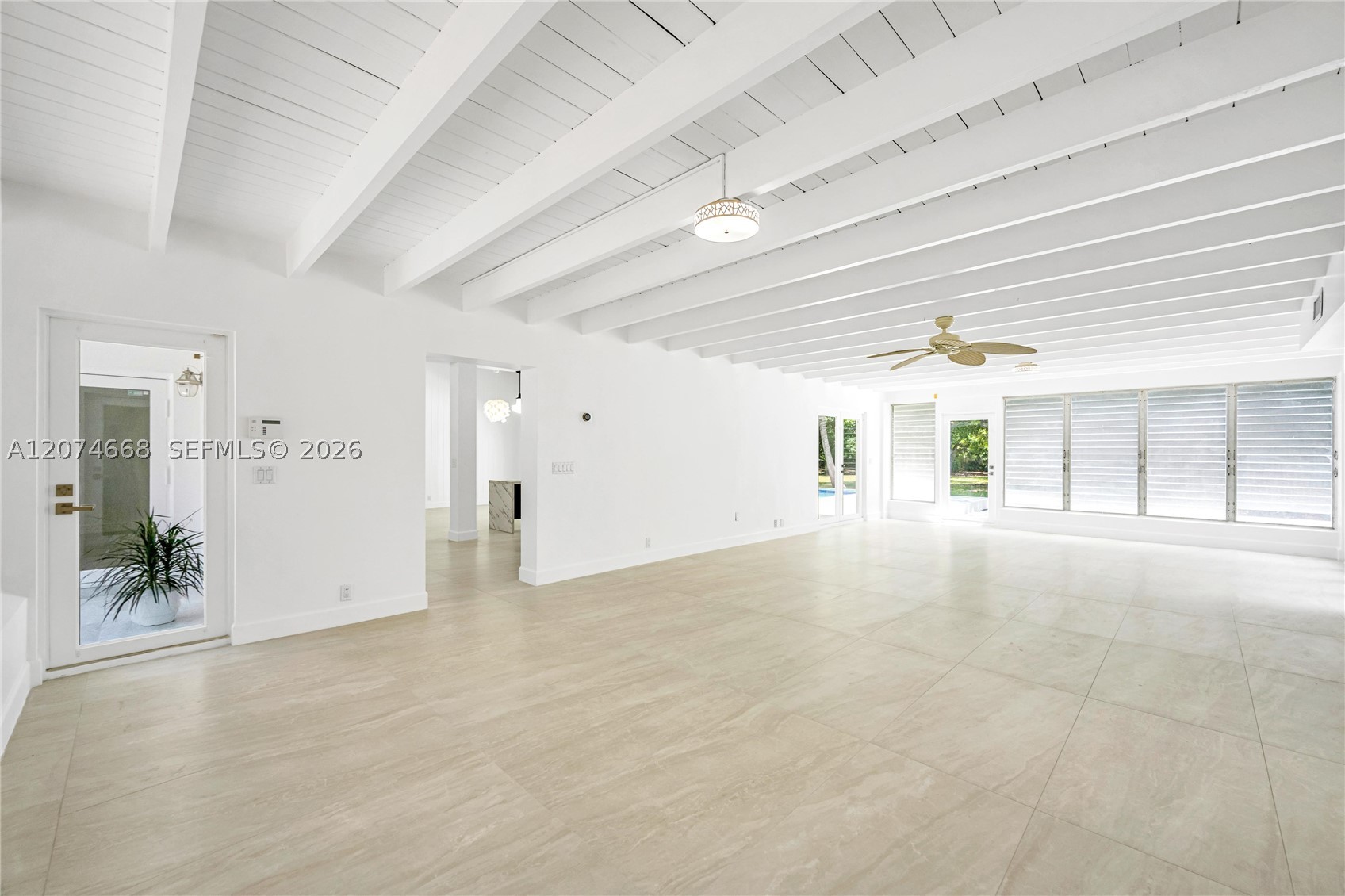 7480 SW 122nd St, Pinecrest FL 33156