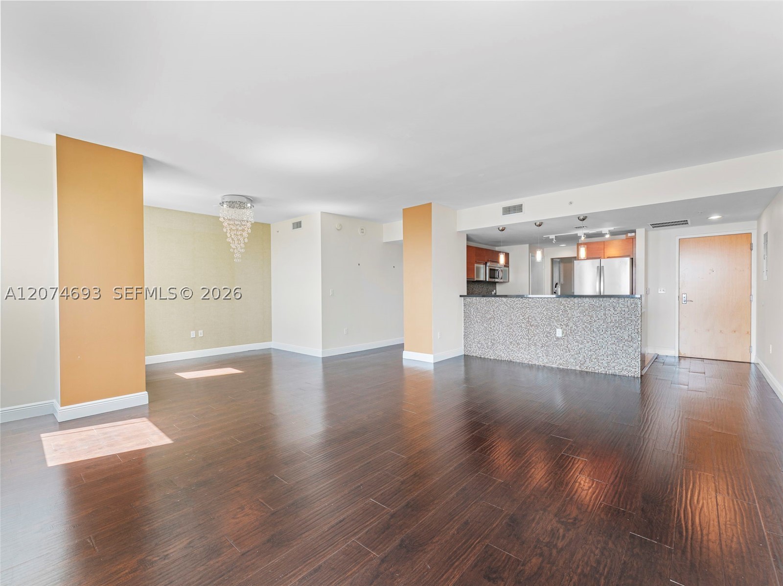 244 Biscayne Blvd #1803, Miami FL 33132