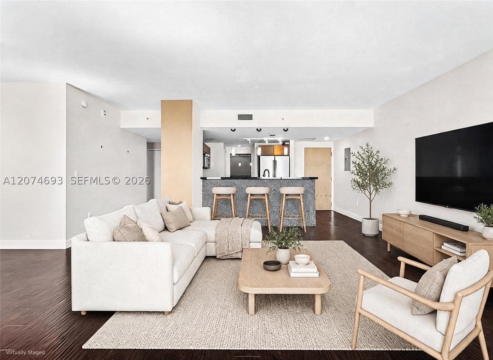 244 Biscayne Blvd #1803, Miami FL 33132