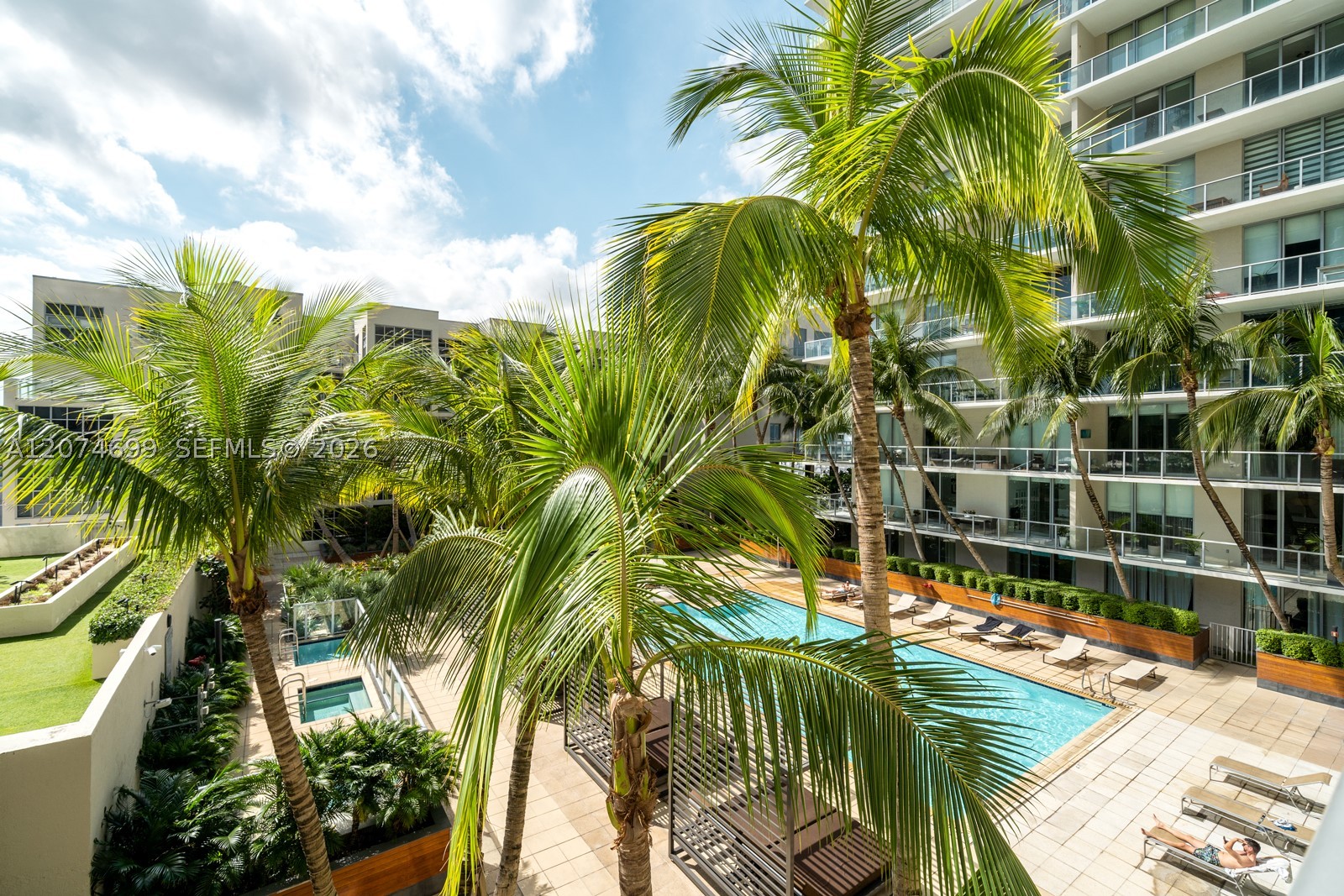 3470 E Coast Ave #H0910, Miami FL 33137