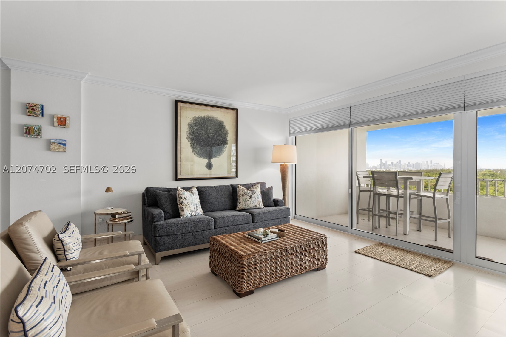 199 Ocean Lane Dr #902, Key Biscayne FL 33149