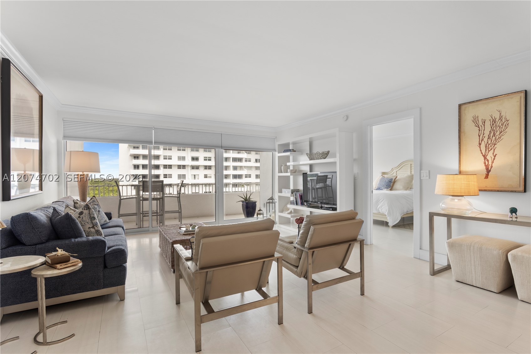 199 Ocean Lane Dr #902, Key Biscayne FL 33149