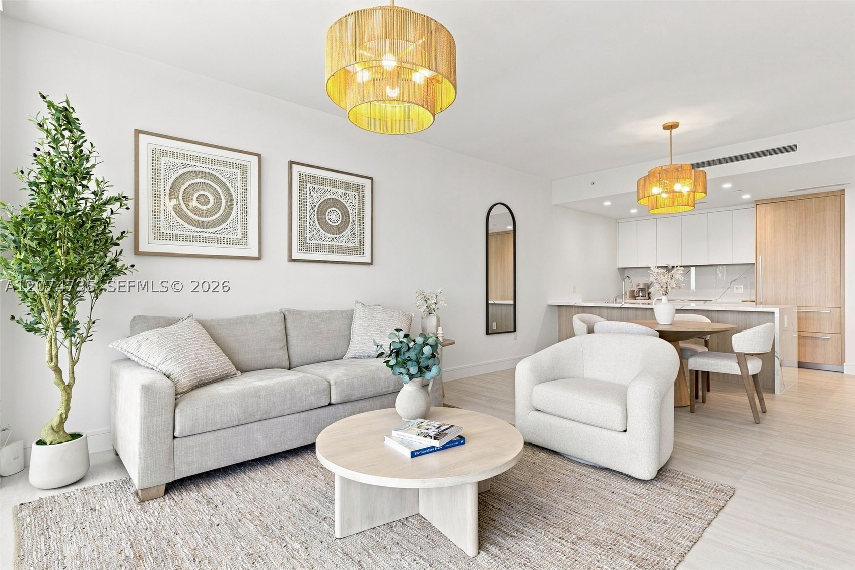 2411 Laguna Circle #1704, North Miami FL 33181