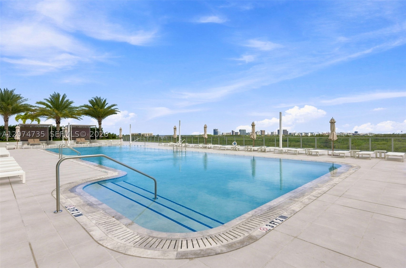2411 Laguna Circle #1704, North Miami FL 33181
