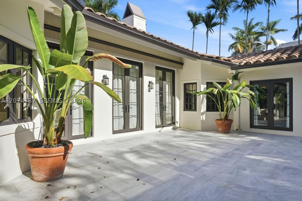 2532 NW Lake Ave, Miami Beach FL 33140