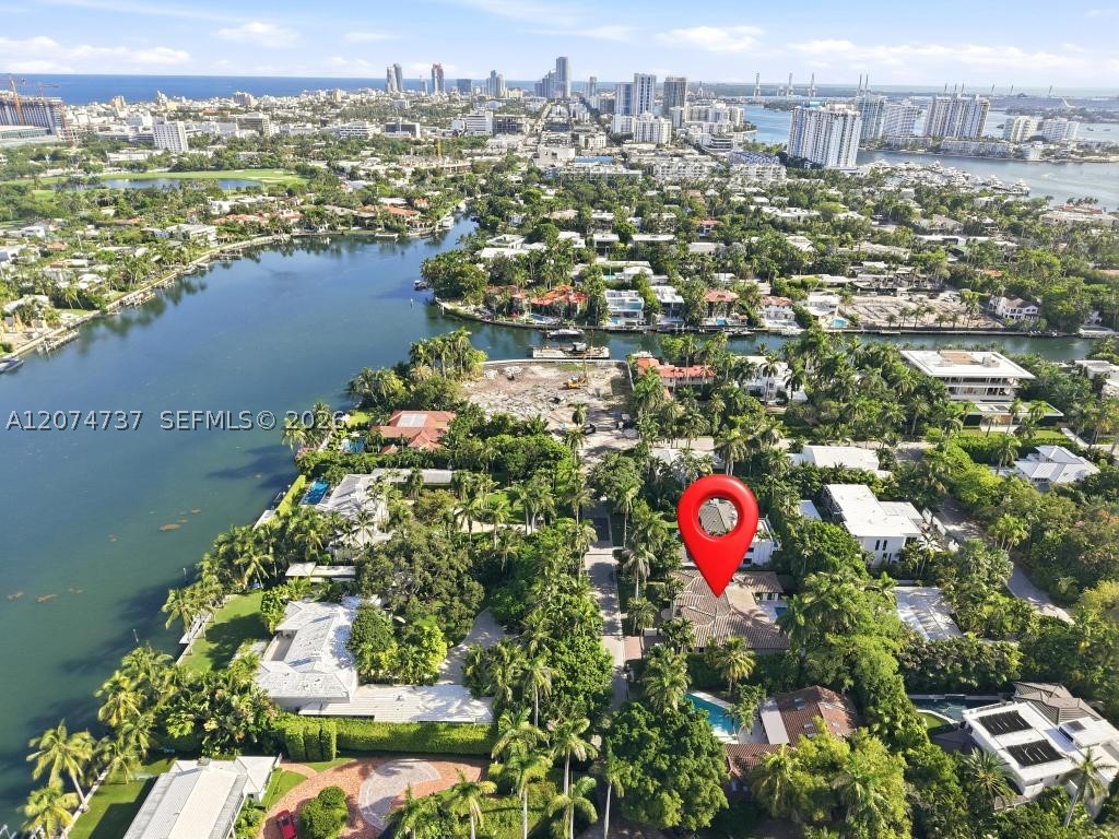 2532 NW Lake Ave, Miami Beach FL 33140