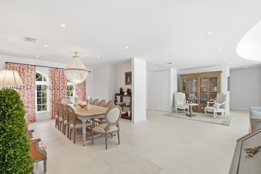 2532 NW Lake Ave, Miami Beach FL 33140