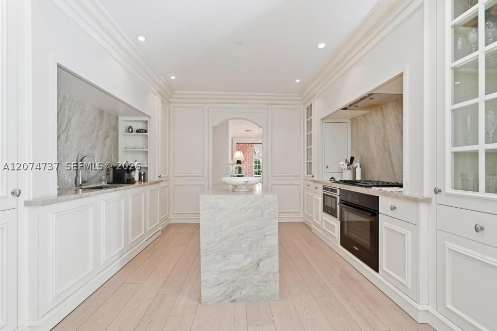 2532 NW Lake Ave, Miami Beach FL 33140