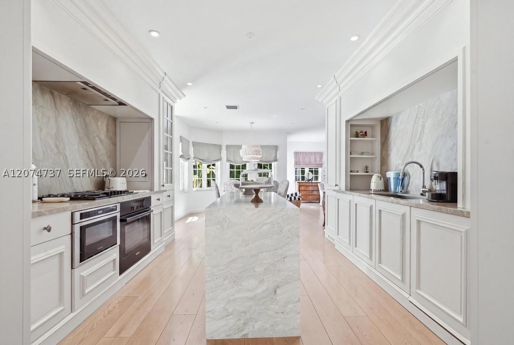 2532 NW Lake Ave, Miami Beach FL 33140