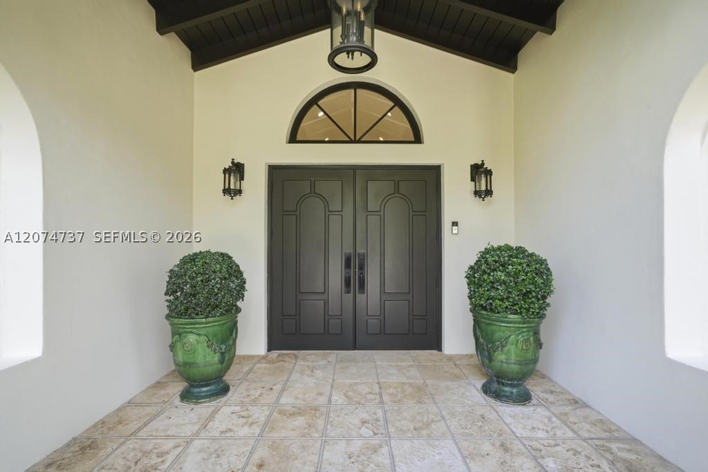 2532 NW Lake Ave, Miami Beach FL 33140