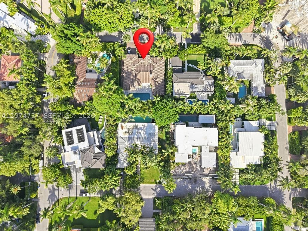 2532 NW Lake Ave, Miami Beach FL 33140