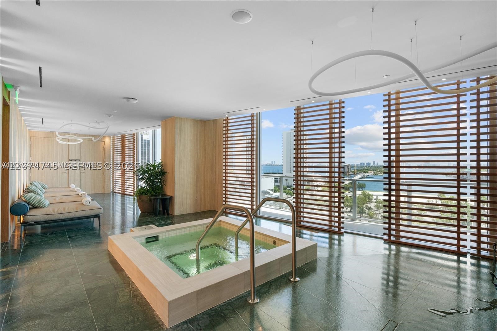 1400 Biscayne Blvd #3501, Miami FL 33132