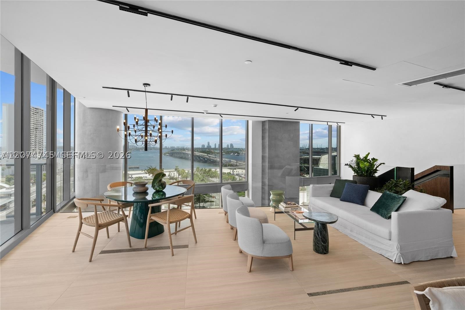 1400 Biscayne Blvd #3501, Miami FL 33132