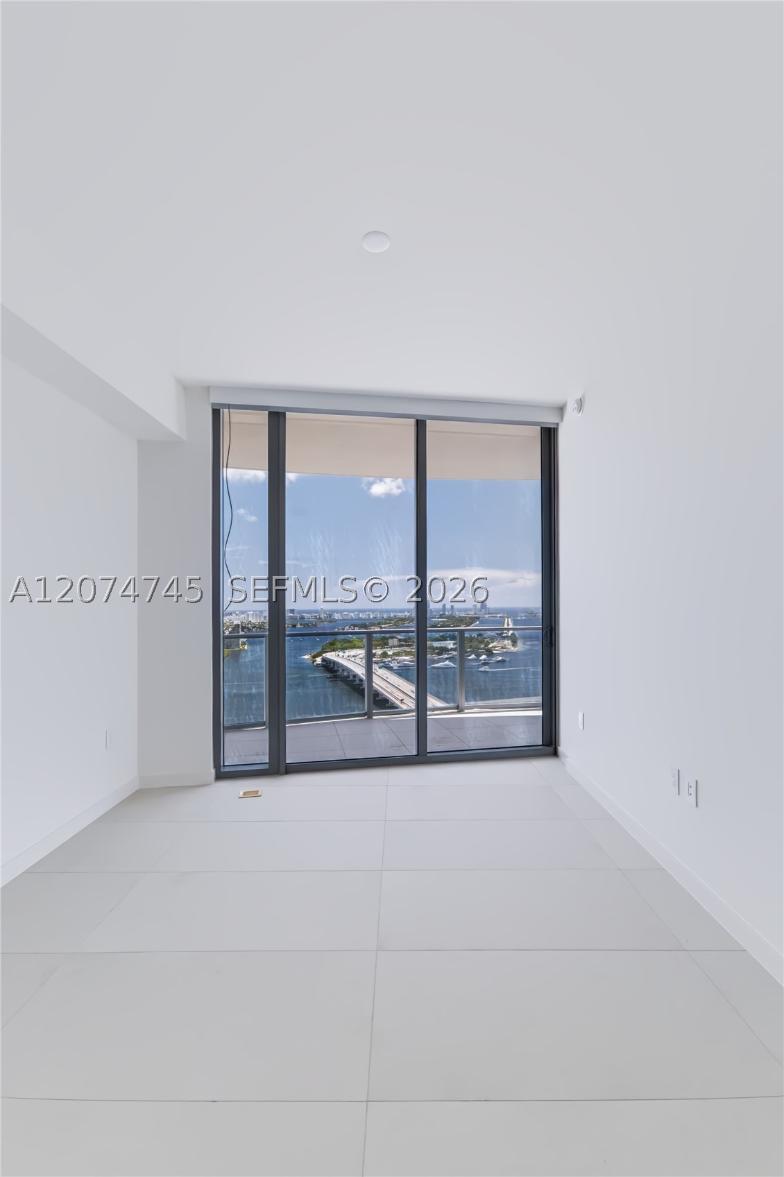 1400 Biscayne Blvd #3501, Miami FL 33132