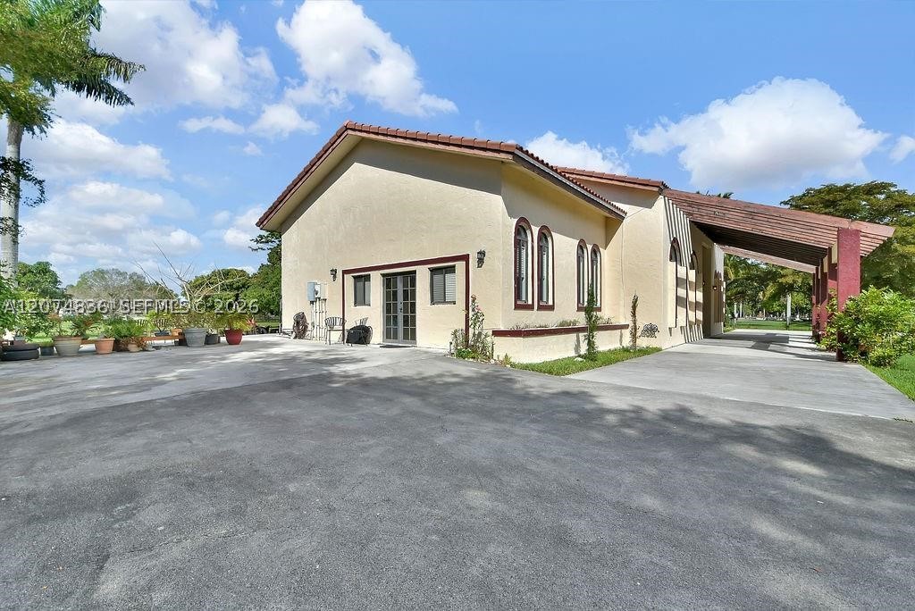 5425 SW 190th Ave, Southwest Ranches FL 33332