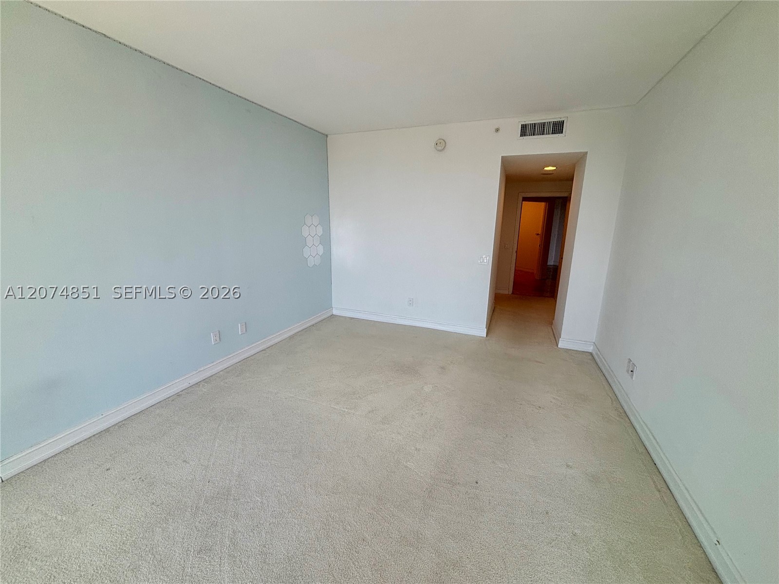 21050 Point Pl #604, Aventura FL 33180