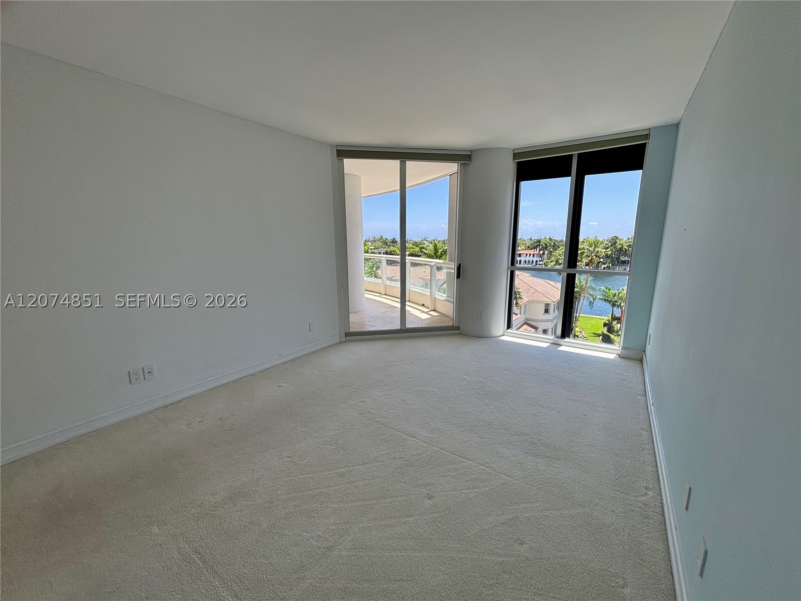 21050 Point Pl #604, Aventura FL 33180