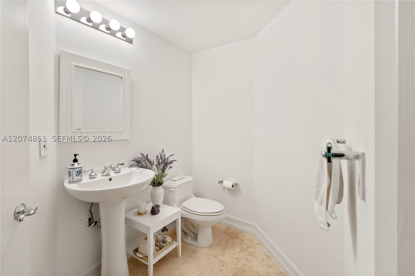 21050 Point Pl #604, Aventura FL 33180