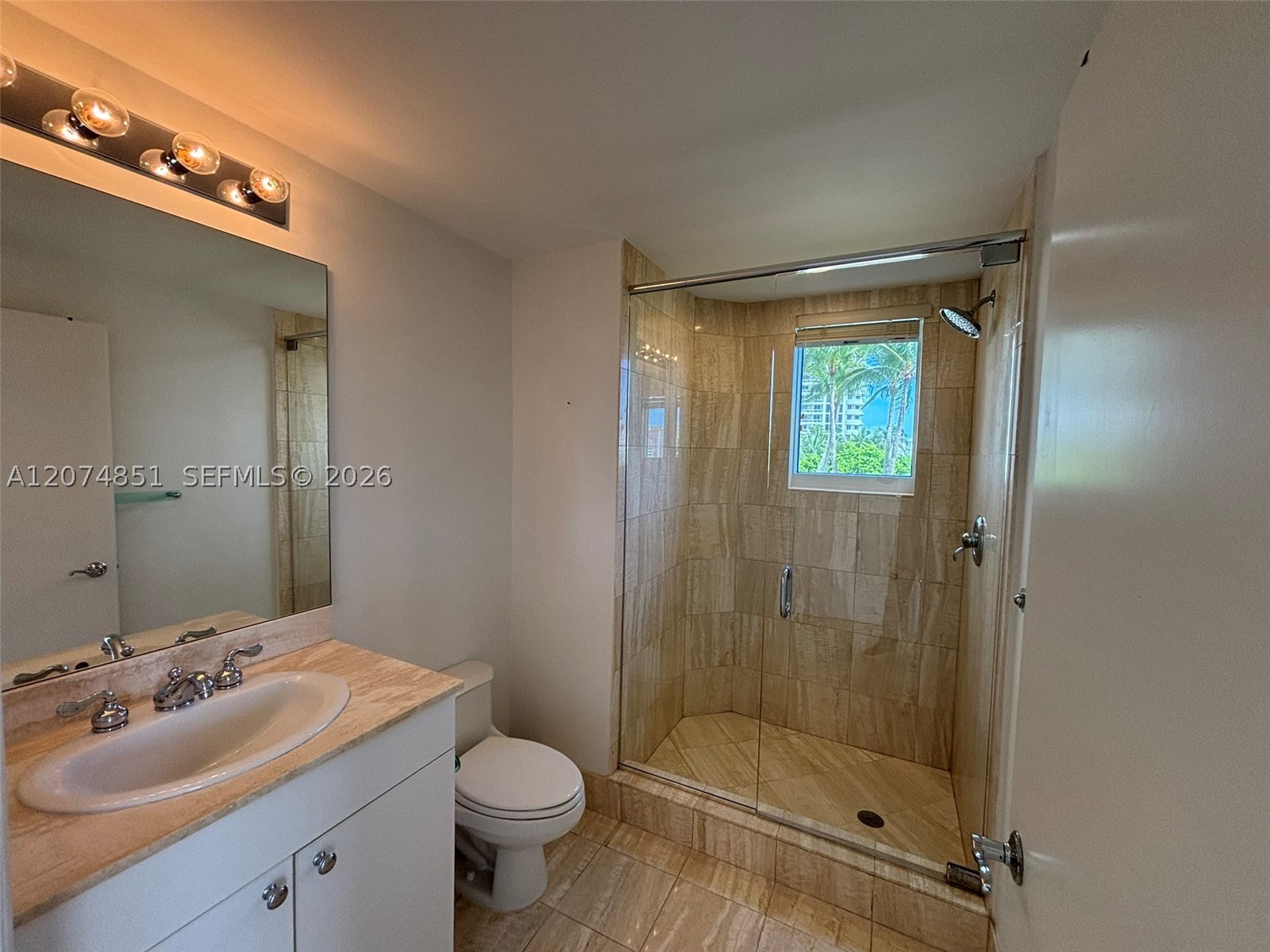 21050 Point Pl #604, Aventura FL 33180