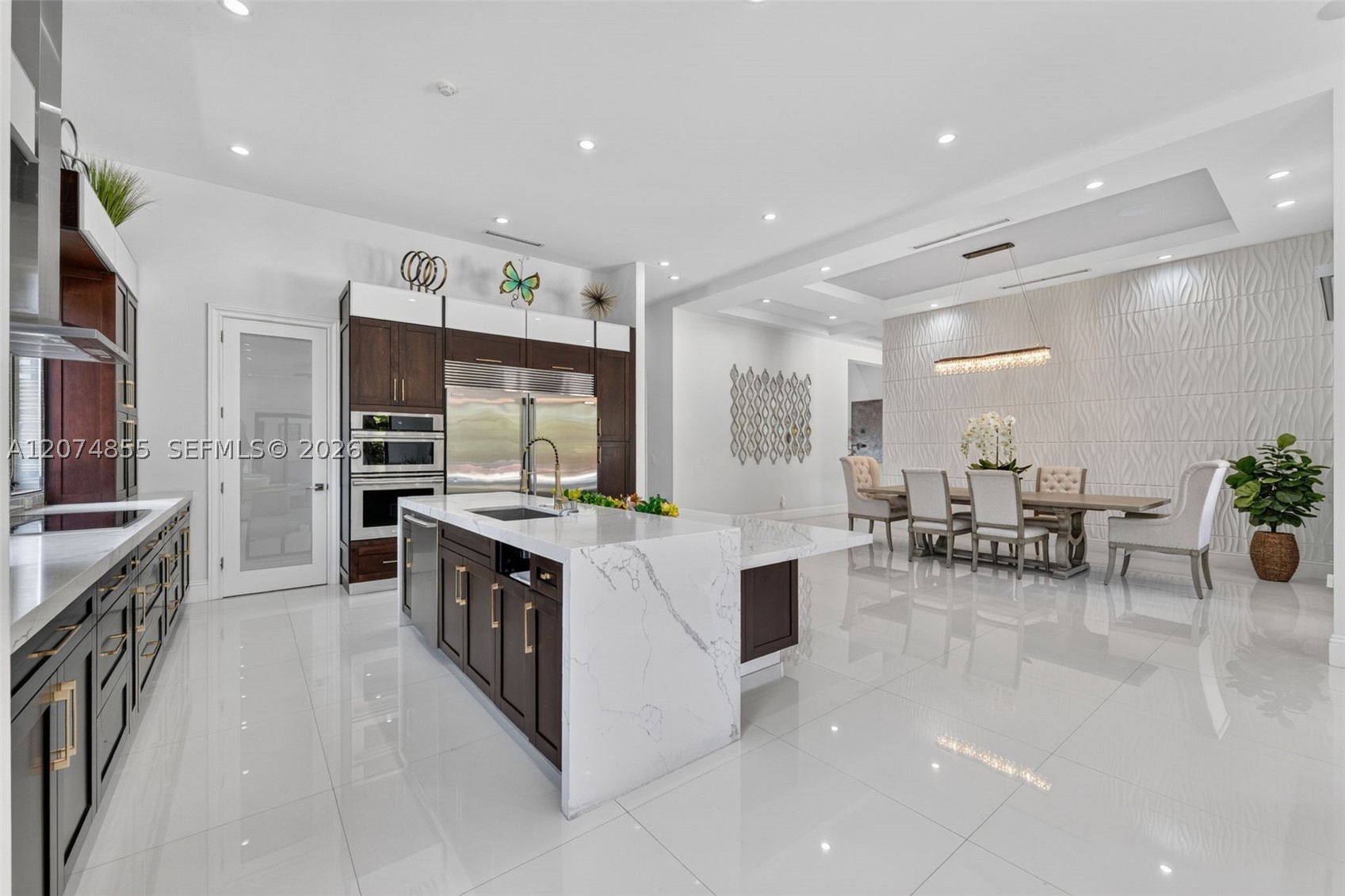 10352 NW 131st St, Hialeah Gardens FL 33018