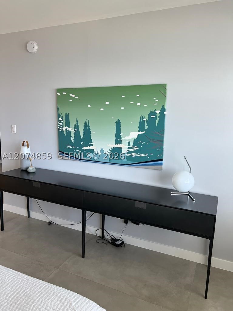 Miami Beach FL 33140 - A12074859