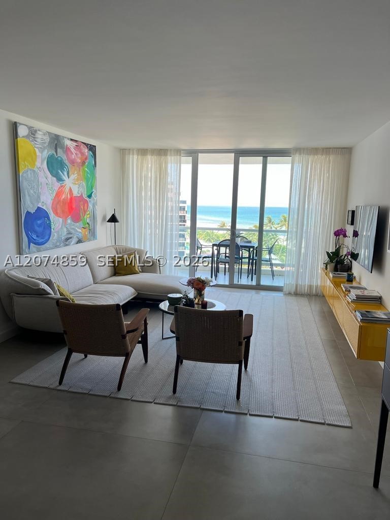 Miami Beach FL 33140 - A12074859